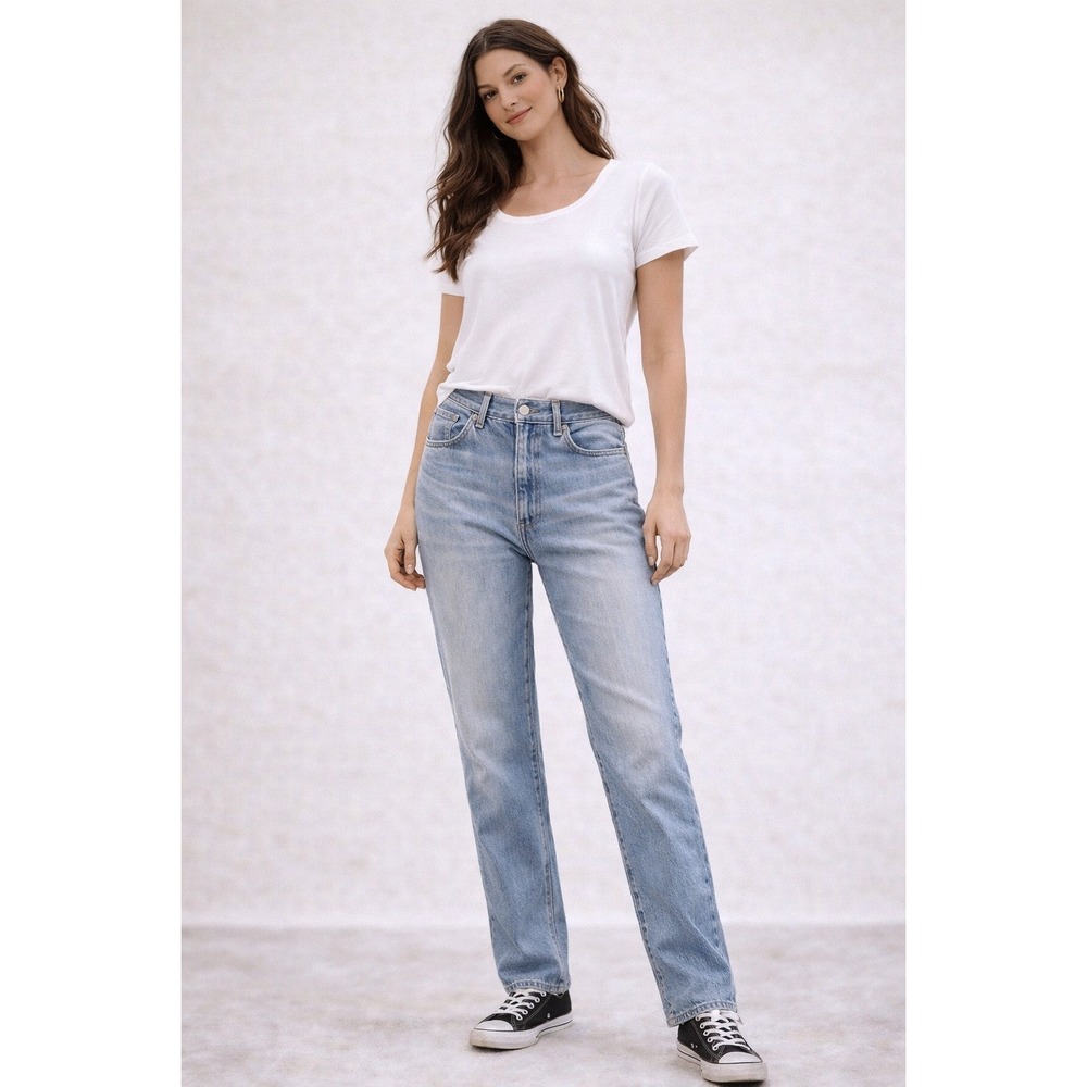 Wilfred Free Denim Jeans Women 6 Light wash Denim Straight‎ Relax Casual